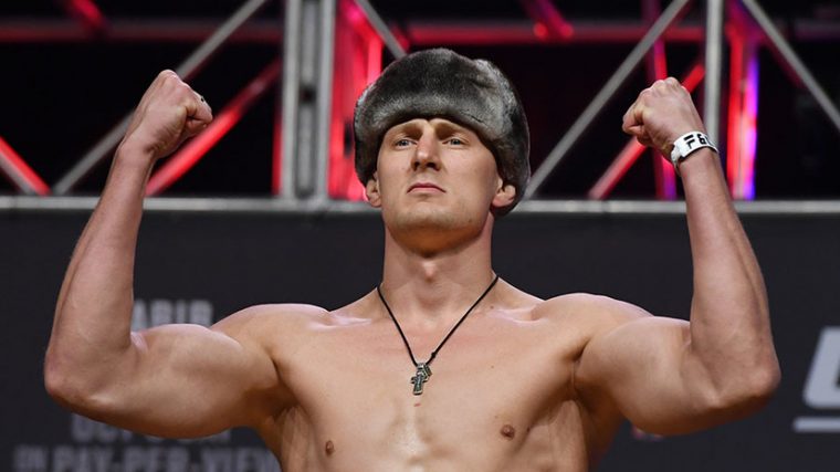 Легенда UFC сомневается в навыках Александра Волкова