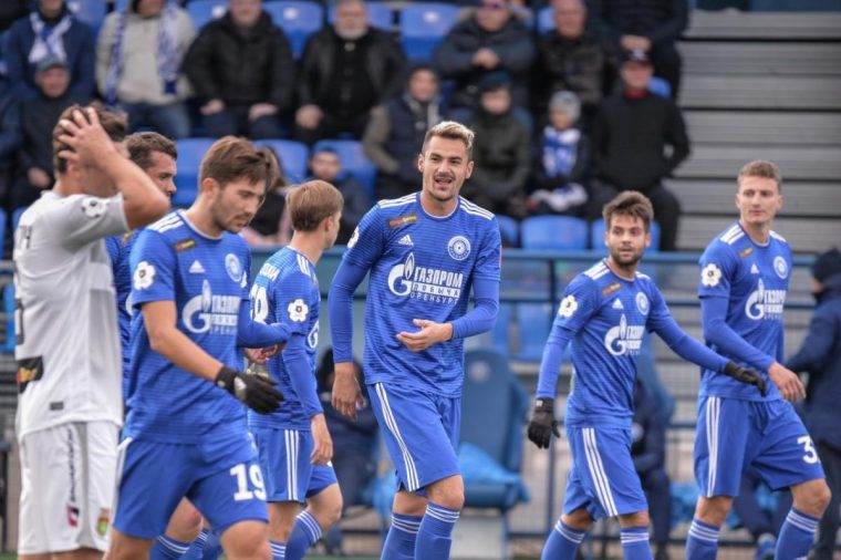 Еще один клуб РПЛ будет играть молодежным составом