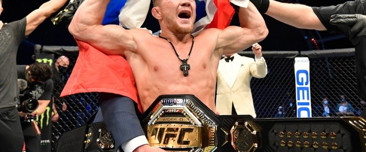 Итоги UFC 251: второй российский чемпион, спорные защиты чемпионов