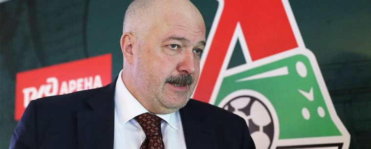 Кикнадзе грубым жестом выразил свои претензии фанатам «Локомотива»
