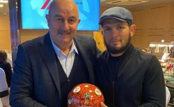 Черчесов встретился с Хабибом на матче РПЛ