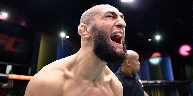Фанаты UFC лишились топ-поединка с участием Хамзата Чимаева