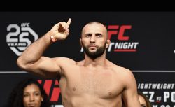 Российский боец UFC устроил пьяную драку на свадьбе...
