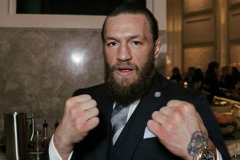Конор МакГрегор ответил оскорбления известного блогера