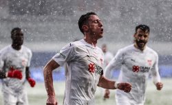 В матче турецкого чемпионата случился забавный...