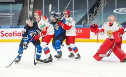 Россия разгромно уступила в матче за третье место на...
