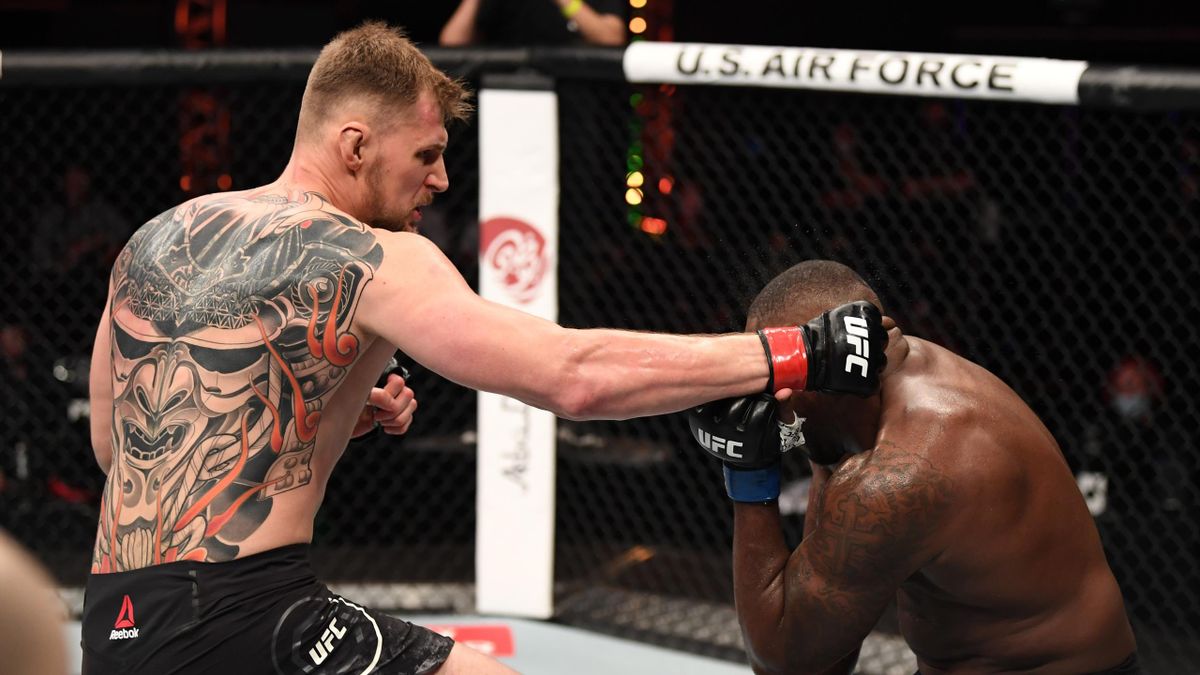 Алистар Оверим-Александр Волков, прогноз на UFC Вегас 18, 07.02.2021