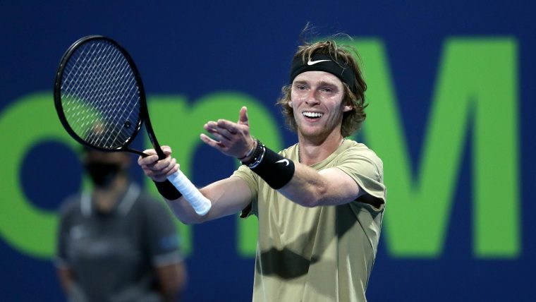 На турнире ATP в Дубае пройдет российский полуфинал