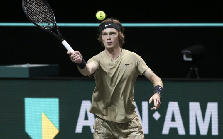 Андрей Рублев вышел в финал турнира ATP в Роттердаме