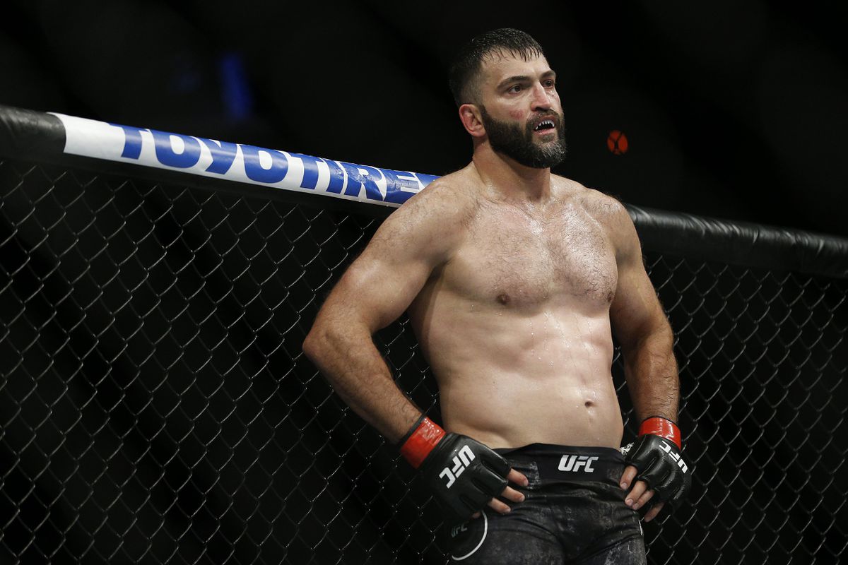 Андрей Орловский-Чейз Шерман, прогноз на UFC Вегас 24, 18.04.2021