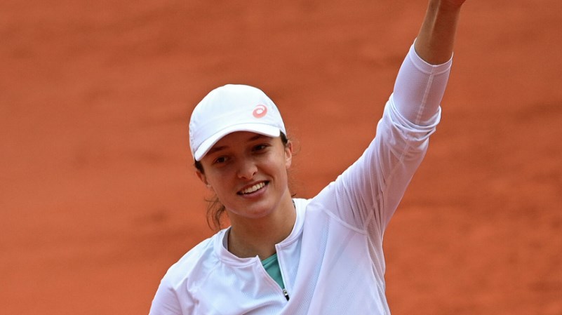 Прогноз на 16.05.2021. Ига Швёнтек - Каролина Плишкова