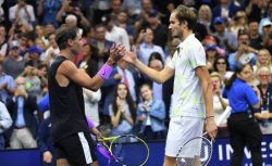 Медведев считается фаворитом финала Australian Open...