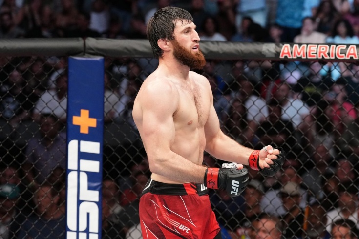 Бетсити оценил шансы Анкалаева стать чемпионом UFC до конца года