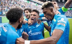 «Зенит» остался фаворитом Кубка России после...