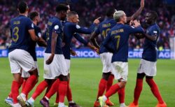 Франция впервые выиграла в Лиги наций в 5 туре....