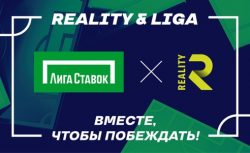«Лига Ставок» стала титульным партнером медийного ФК...