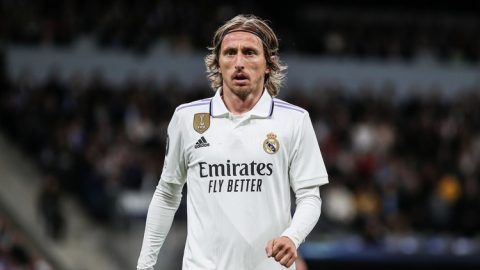 Модрич и «Реал» достигли договоренности о продлении...