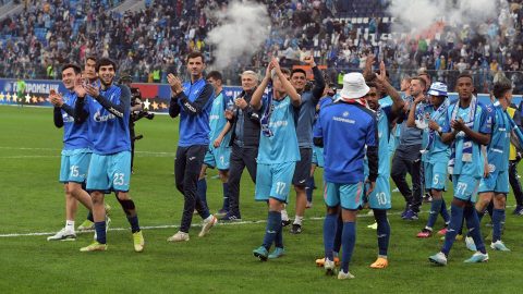 «Зенит» дополнительно финансово наградил игроков,...