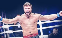 Анатолий Малыхин получил вызов от канадца Тайнана