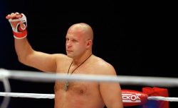 Джо Роган назвал тяжеловеса, которого в свое время...