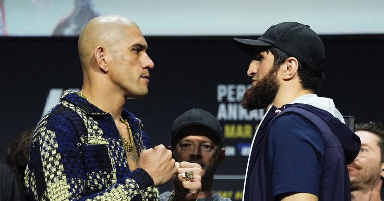 Анкалаев пообещал заставить Перейру задуматься об уходе из UFC