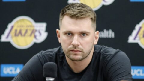 Лука Дончич набрал 43 очка в дебюте за Лейкерс —...