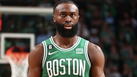 Джейлен Браун призвал НБА усилить защиту игроков от...