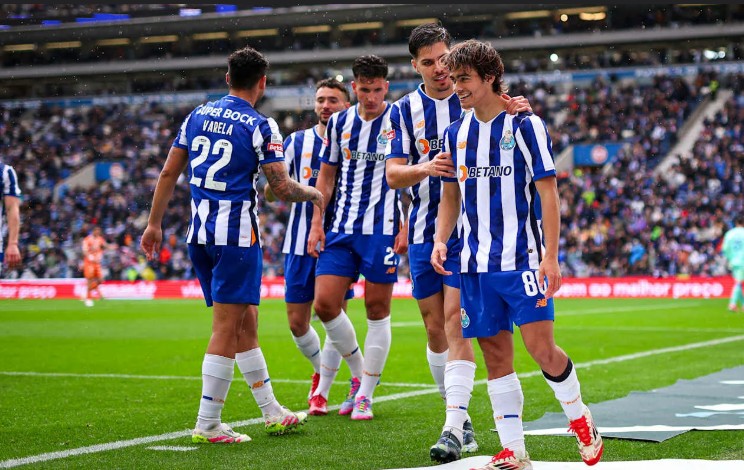 Прогноз и ставка на матч Утрехт – Порту