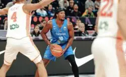 FIBA снимает отстранение с Федерации баскетбола...