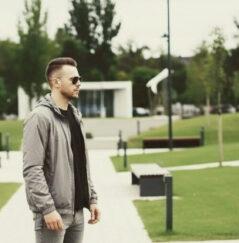 Александр Москаленко