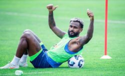 «Зенит» пролонгировал контракт с одним из лидеров...