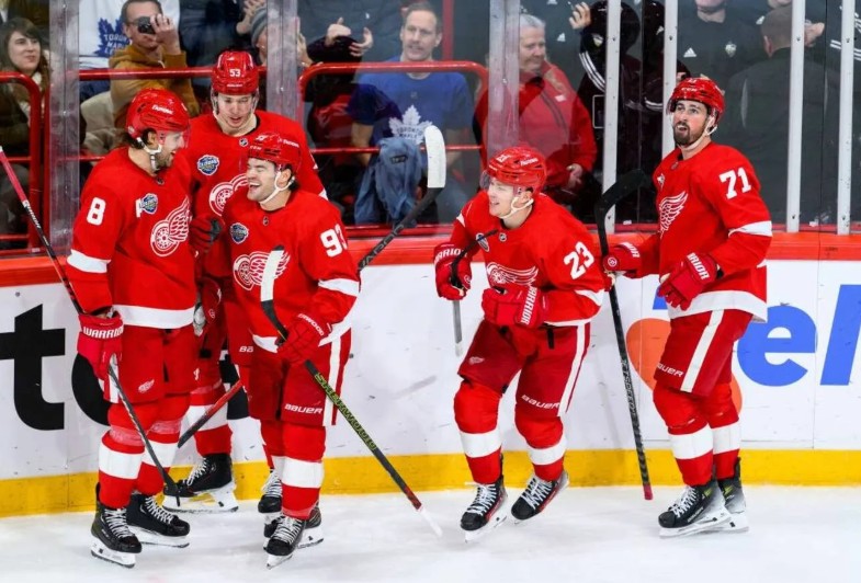 Прогноз на матч Каролина – Детройт                                      