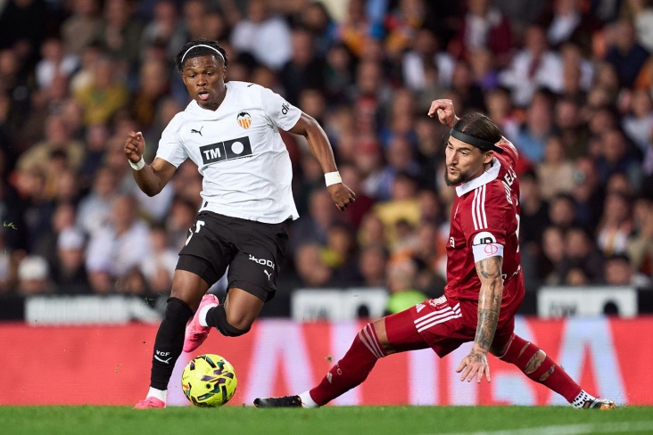 Противостояние между Валенсией и Севильей