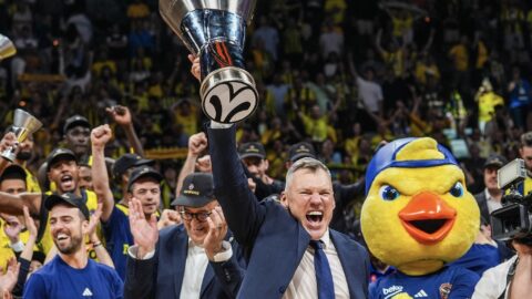 Фенербахче и Ясикявичюс договорились о новом контракте