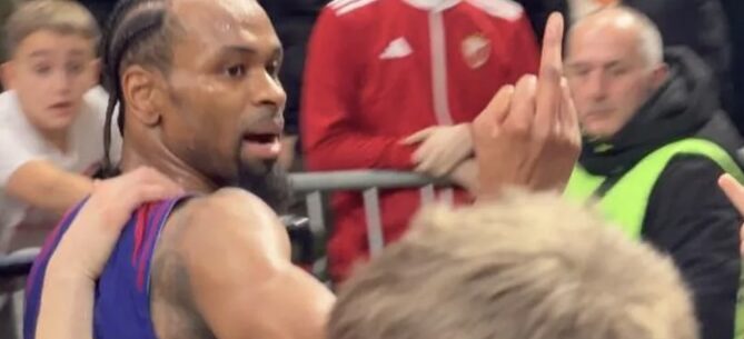 Евролига оштрафовала «Црвену Звезду» за оскорбительные кричалки в адрес Кевина Пантера