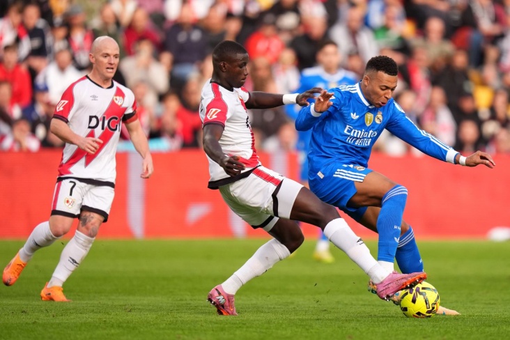 Матч между Райо Вальекано и мадридским Реалом