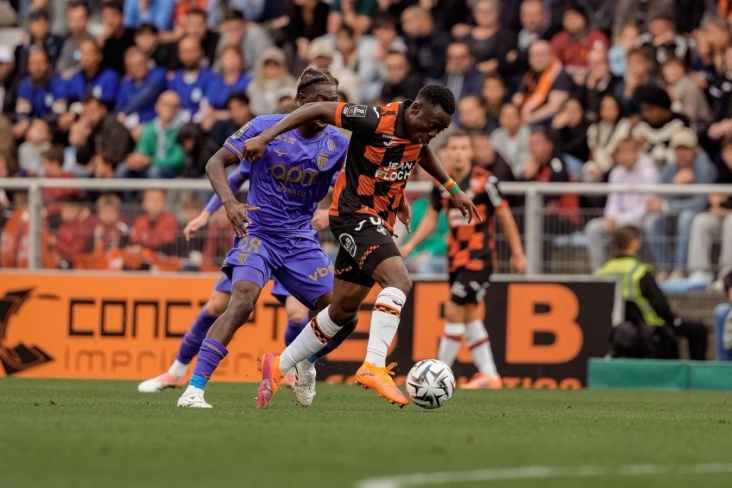 Матч между Лорьяном и Монако