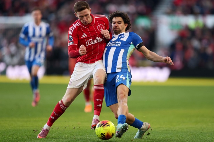 Противостояние между Ноттингем Форест и Брайтоном