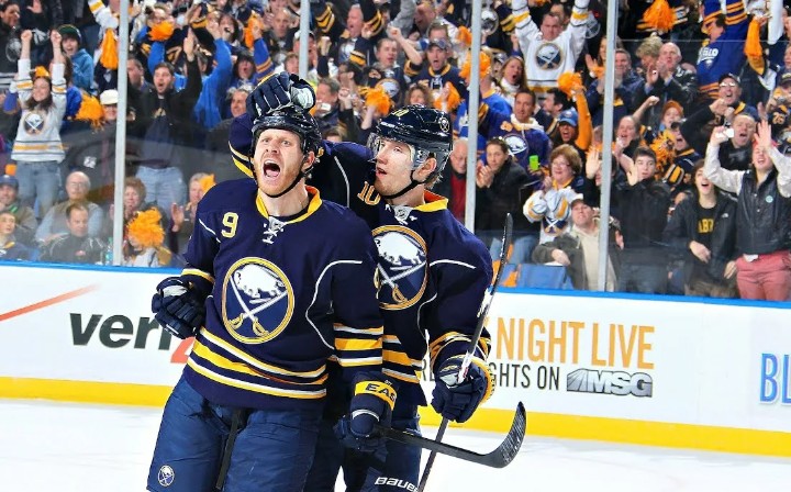 Прогноз на матч Каролина – Даллас                                           