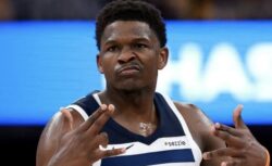 Энтони Эдвардс стал третьим самым молодым игроком в...