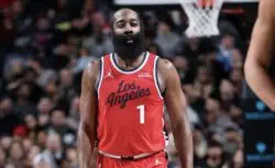 Джеймс Харден верит в «Клипперс»: серия побед, камбэк...