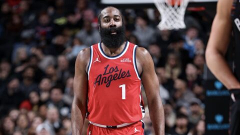 Джеймс Харден верит в «Клипперс»: серия побед, камбэк...