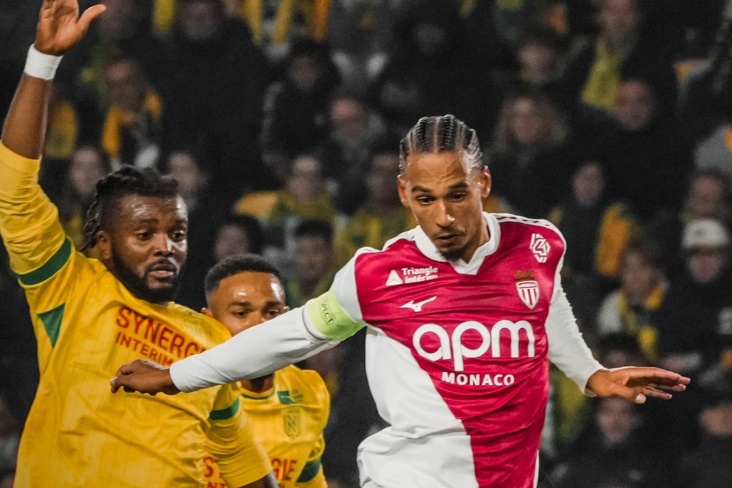 Матч между Нантом и Монако
