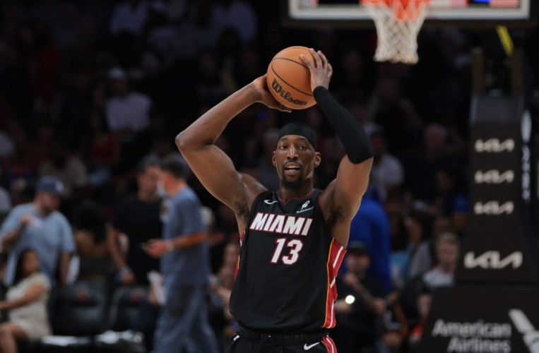 Прогноз на матч Финикс – Майами 