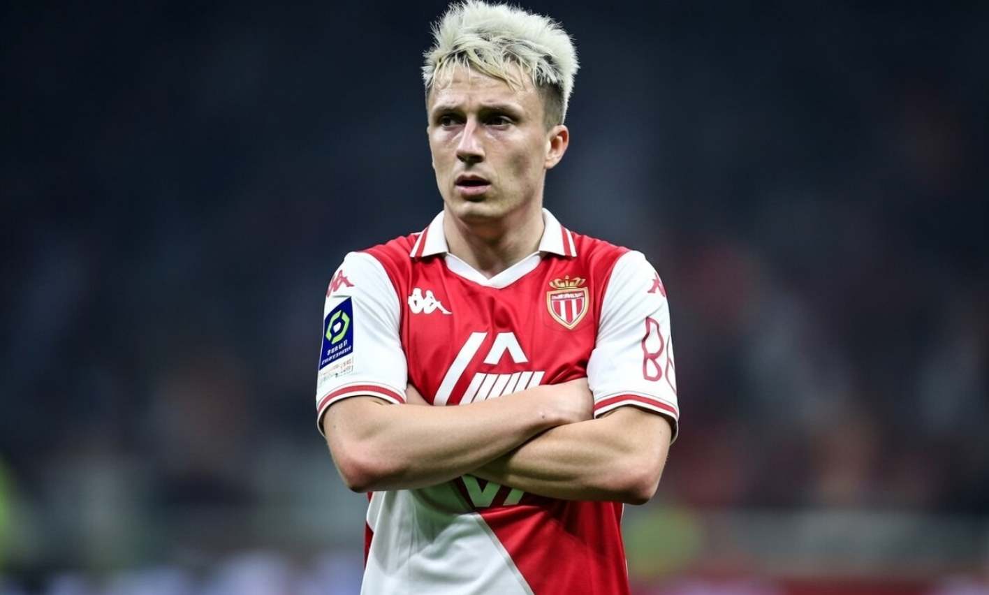 Александр Головин