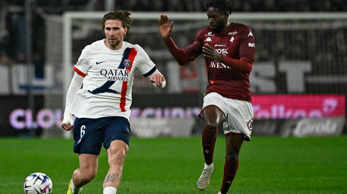 Матч между Мецом и ПСЖ