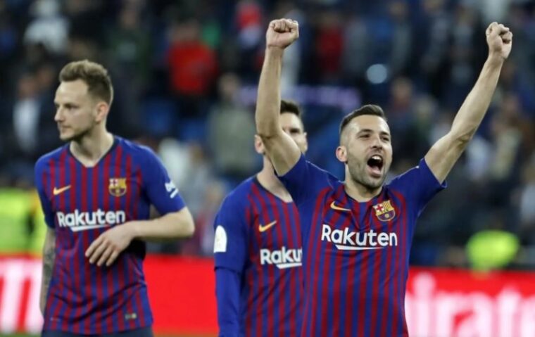 Где смотреть матч Барселона — Вильярреал и во сколько начало