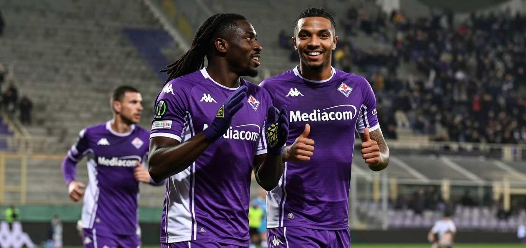 Игроки Фиорентины празднуют гол