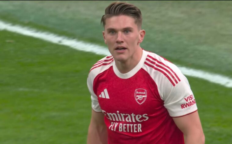 Где смотреть матч Арсенал — Сандерленд: время начала и трансляция