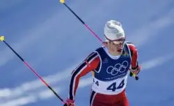 Клэбо выиграл третье золото на Олимпиаде-2026 и...